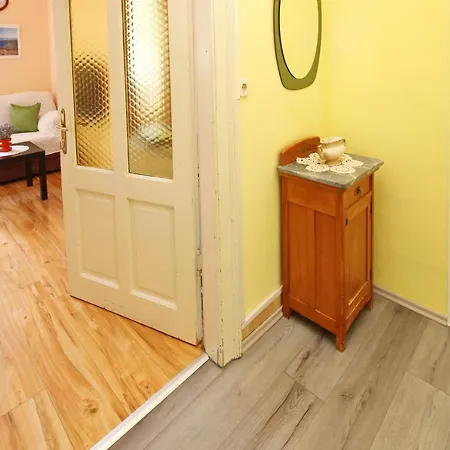 Kalcic Apartment Baska (Krk)